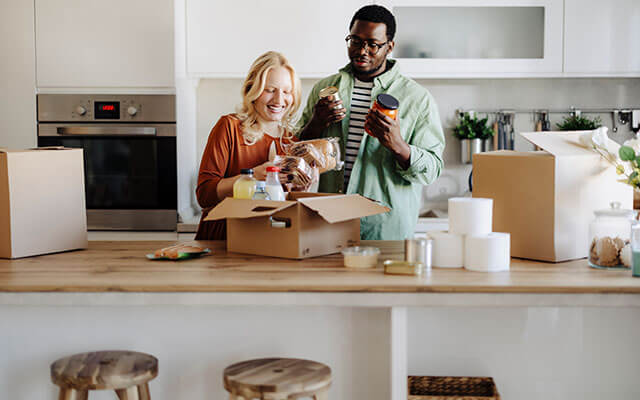 Best Way to Pack Kitchen for Move: Expert Tips for Stress-Free Moving
