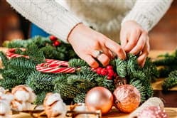 Top 10 Holiday Decorating Hacks
